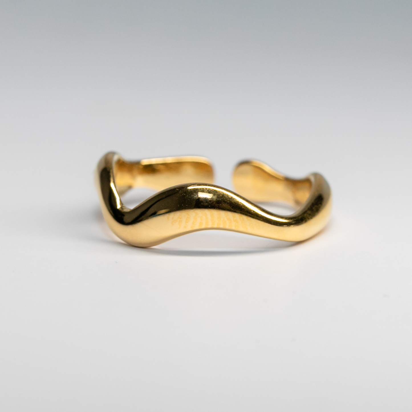 Waveform Ring In Gold