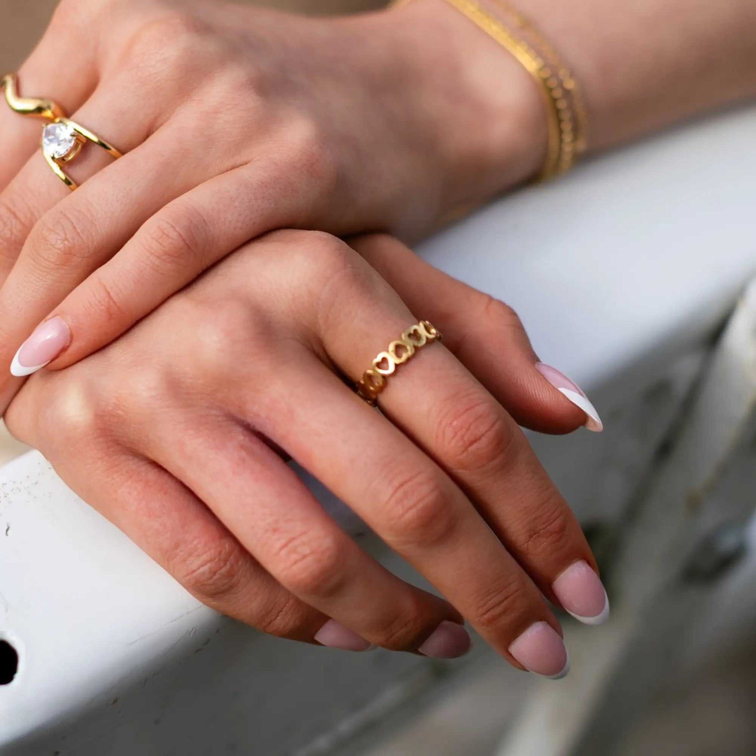 Amour Band Ring gold open hearts delicate cutout design romantic jewelry