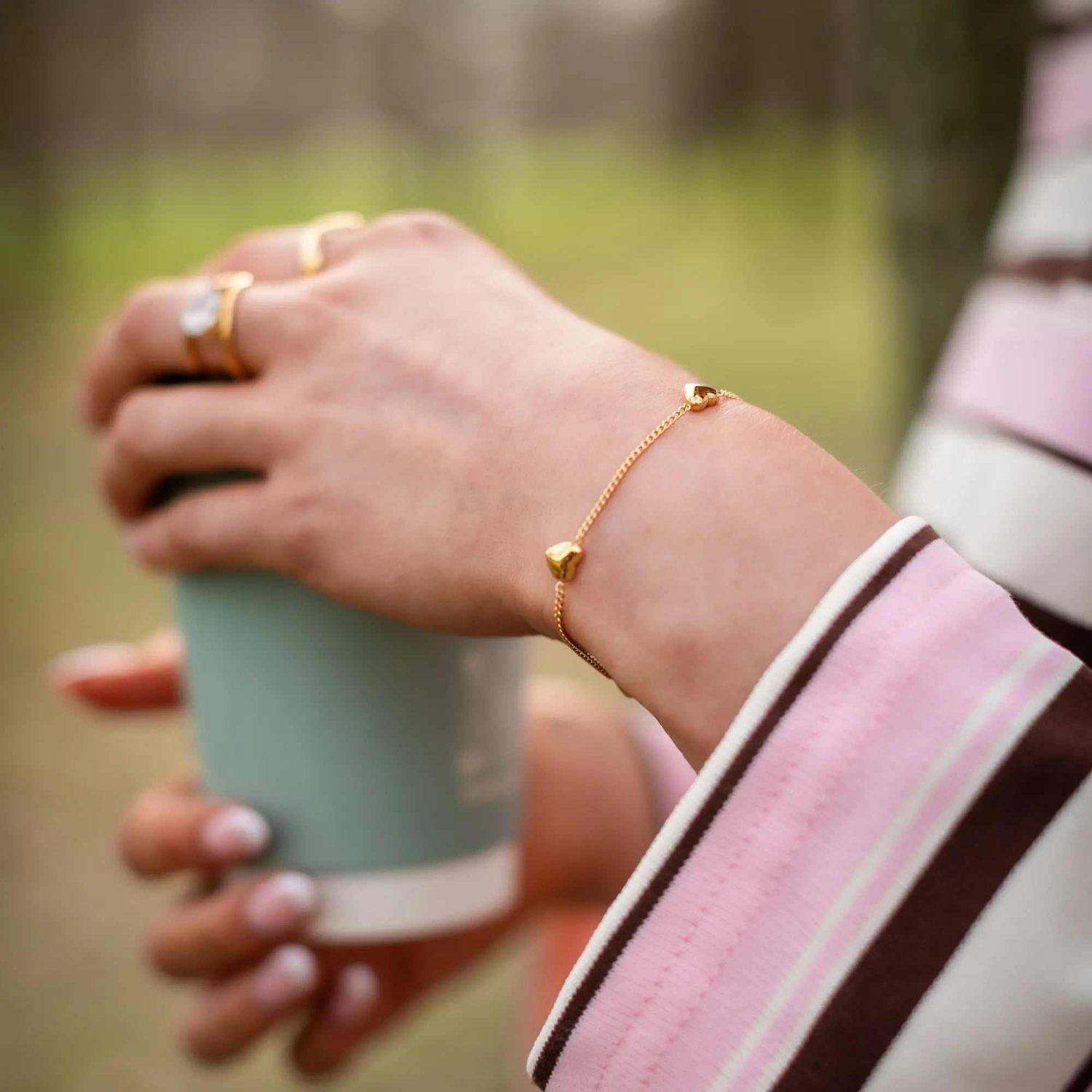 Amoura Chain Bracelet gold delicate heart charm jewelry accessory