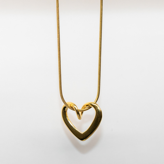 Unity Heart Necklace In Gold