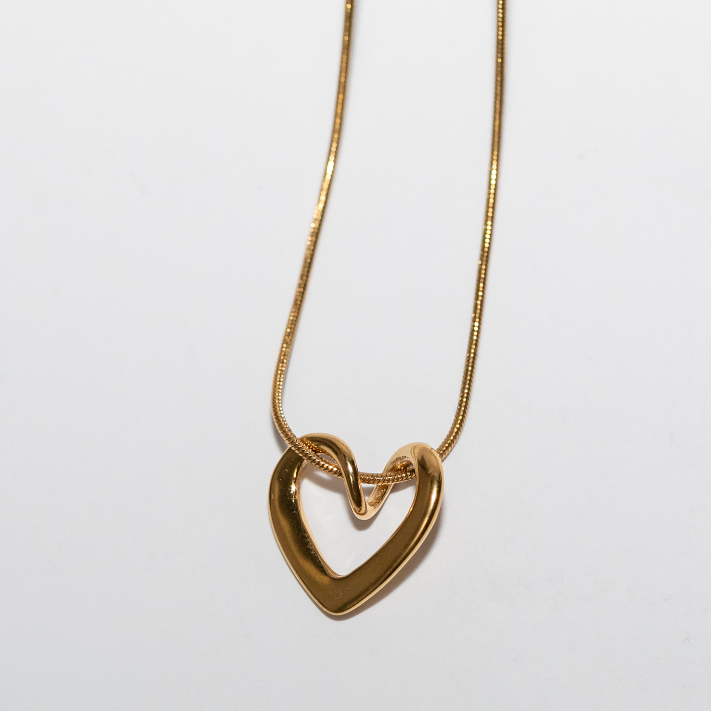 Unity Heart Necklace In Gold