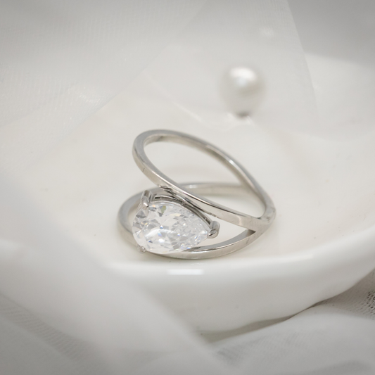 Aurora Solitaire Ring In Silver